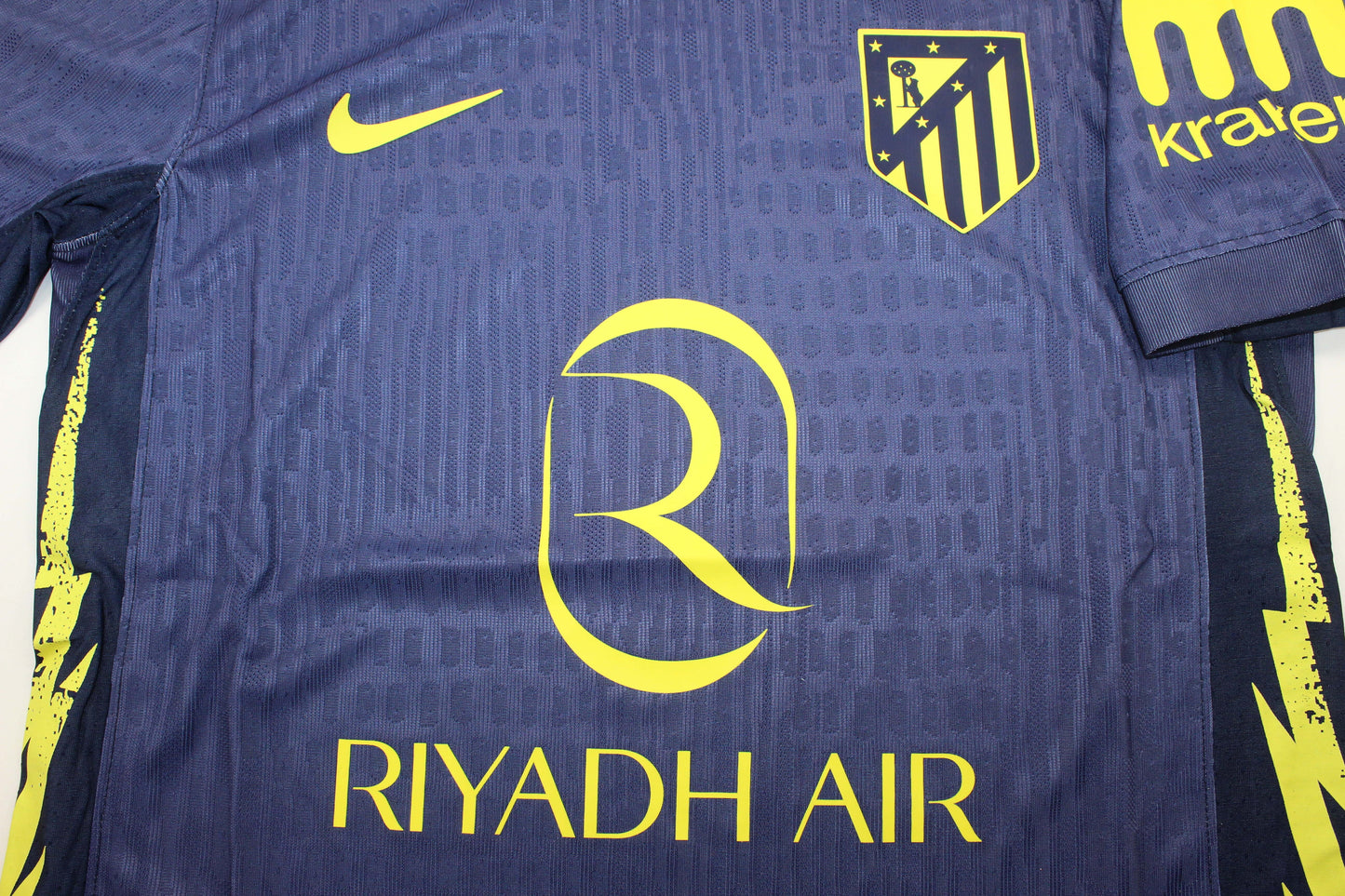Atletico de Madrid 2025/2026 Away Player version