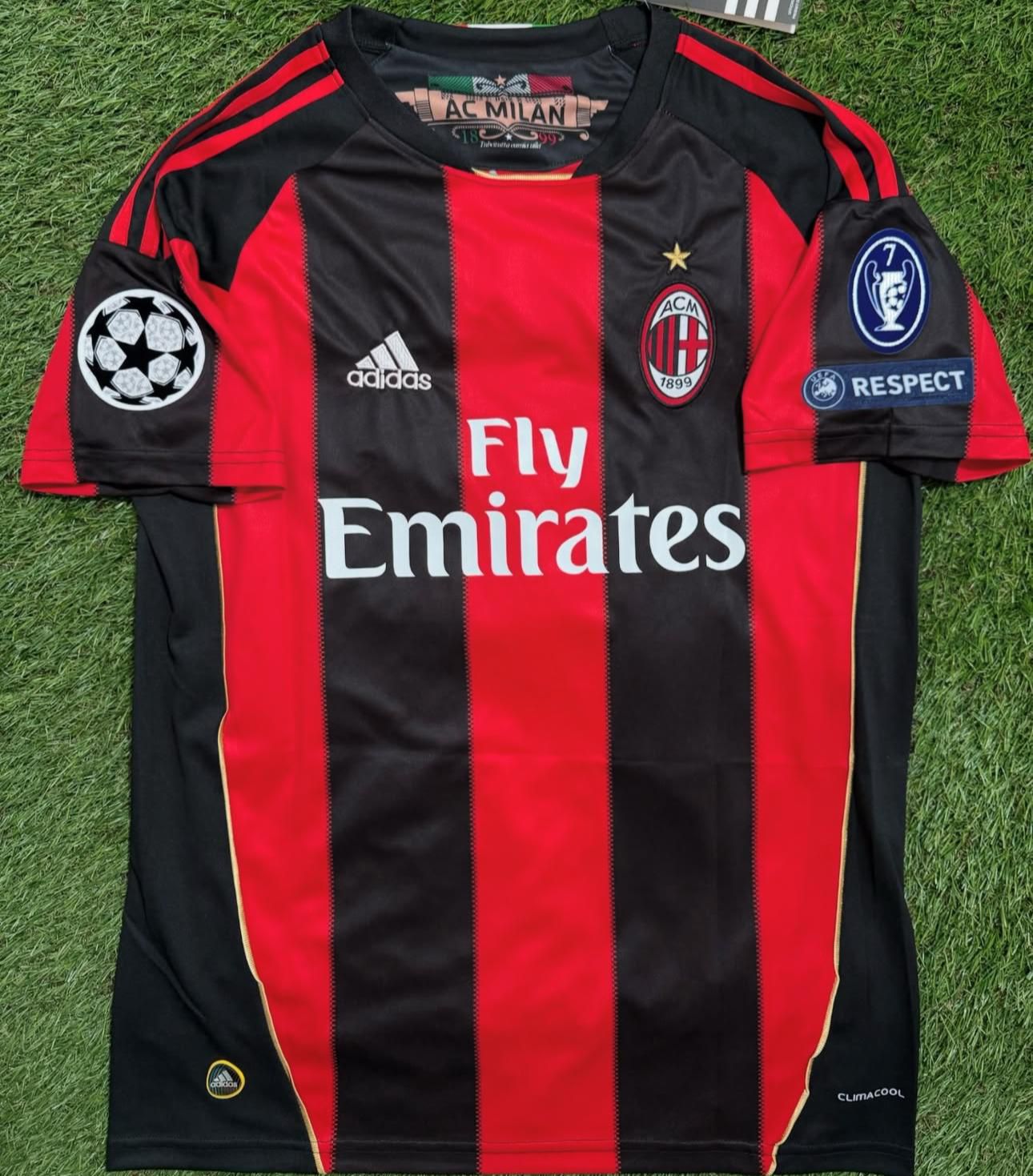 AC Milan 2010-2011 Home Retro Jersey