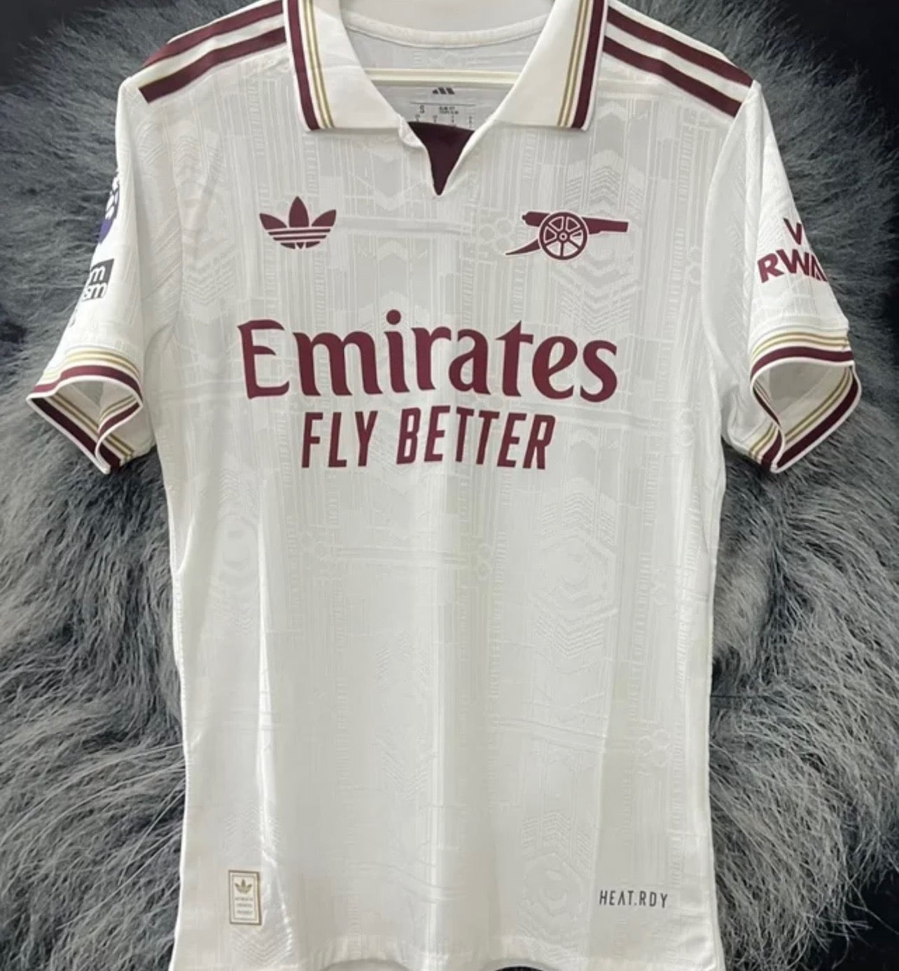 Bundle of jerseys