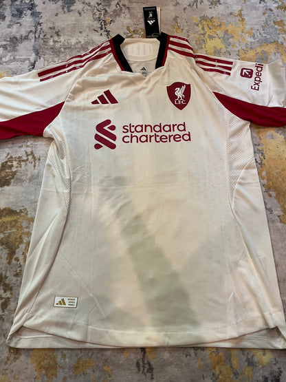 Bundle jerseys: 29 jerseys all size XL